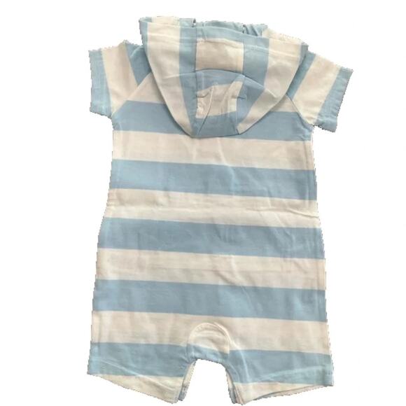 Carter's Baby  Boy’s Romper Hood Jumper White Blue Shark Size 6 Month’s NEW - Picture 2 of 3